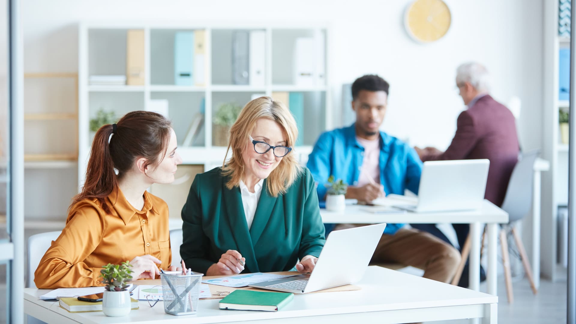 Resolvemos tus dudas y te brindamos solución.